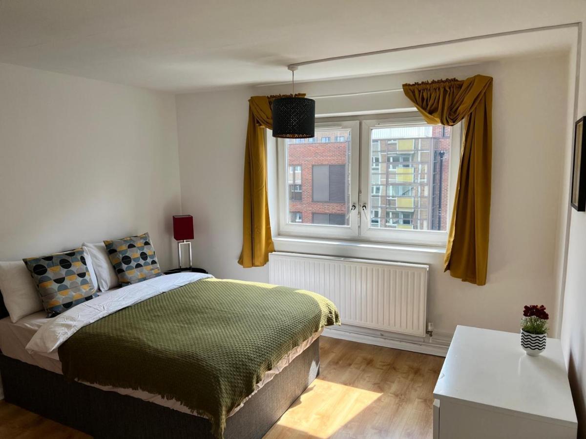 Morden 2 Bedroom Apartment Tower Bridge London Bagian luar foto